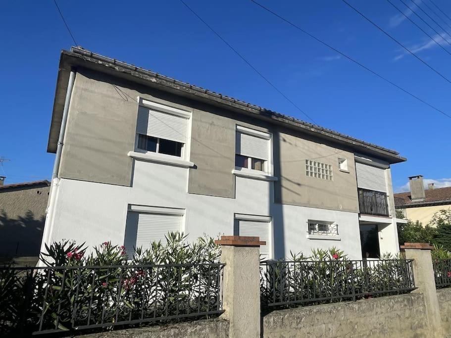 Charmante Maison Individuelle A Limoux Buitenkant foto